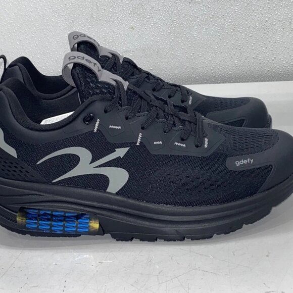Athletic_Shoes